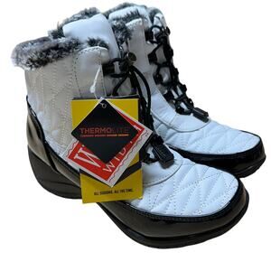 Khombu Women's Molly Slip On Snow Boots White Size 5W Brand New In Box